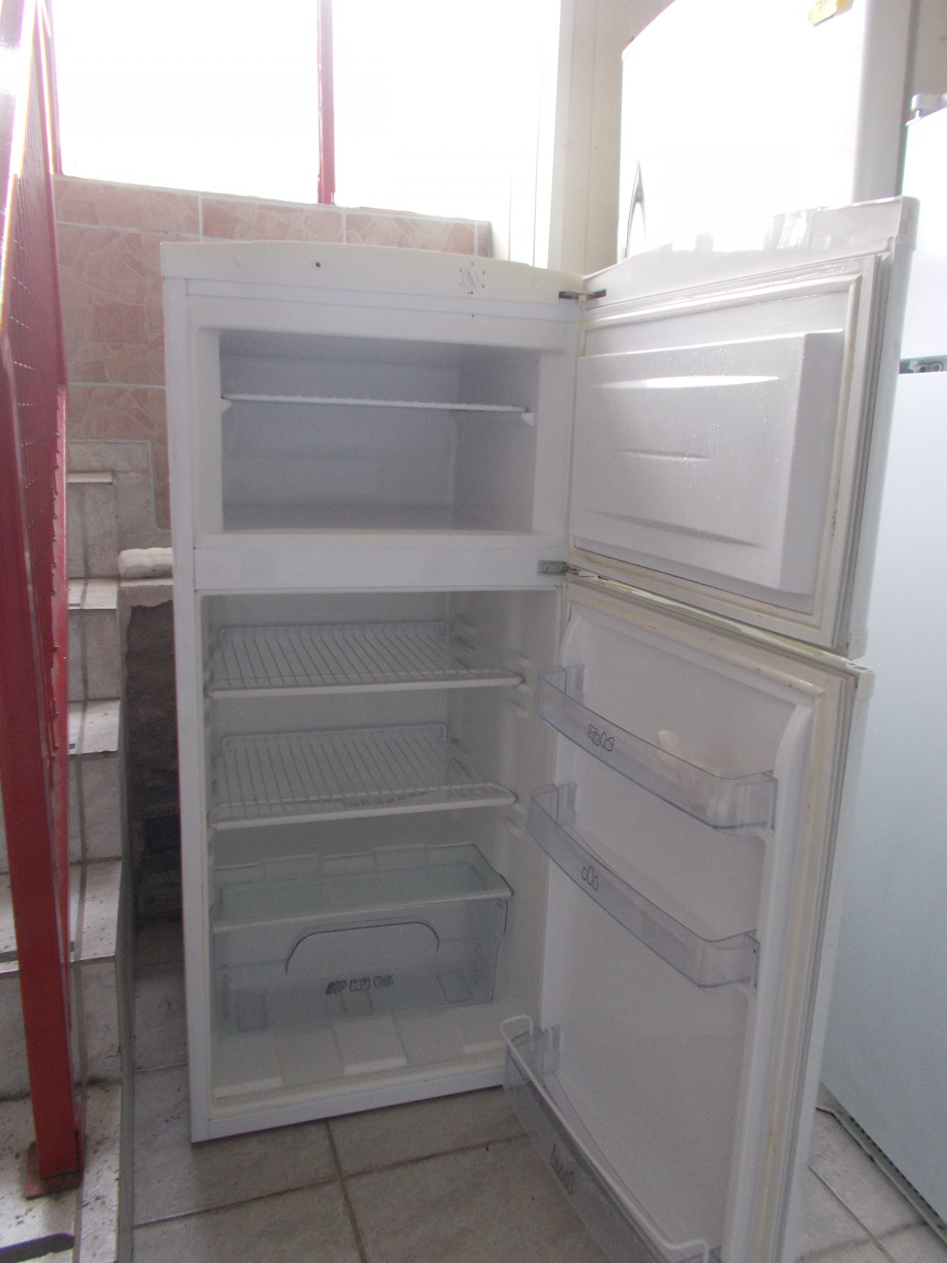 Zanussi ZRD317WO Hűtőszekrény 3hónap jótállással, kép 1