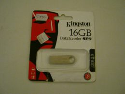 Kingston DataTraveler SE9 16GB USB 2.0 DTSE9H/16GB Pendrive. Új!, főkép
