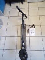 RYDE 300 Skywalk elektromos roller jótállással, főkép