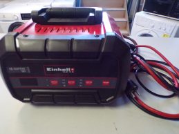 ÚJSZERŰ! Einhell CE-BC 15 M akkumulátor töltő jótállással, főkép