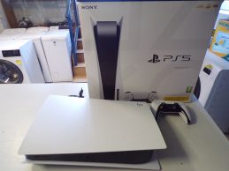 Sony PS5 Fat lemezes játékkonzol jótállással, főkép
