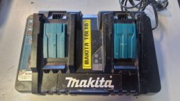Makita DC18RD DUAL gyorstöltő jótállással, főkép