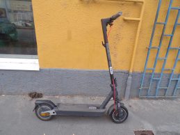 Xiaomi Electric Scooter 5 Pro roller jótállással, főkép