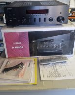 SZINTE ÚJ! MAKULÁTLAN! Yamaha R-N600A Sztereó Erősítő 2028.07.30.-ig GYÁRI GARANCIA!, főkép